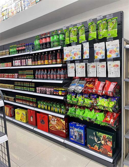 便利店貨架效果展示